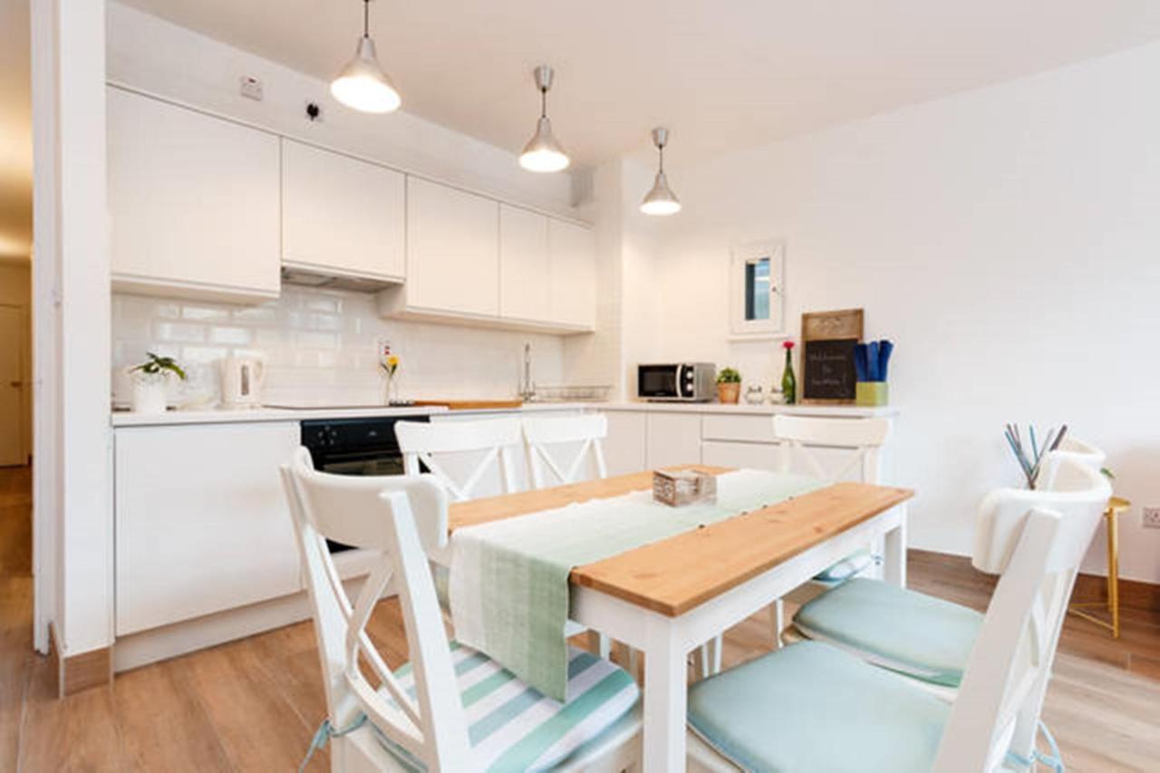 Stylish Soundproof Temple Bar Square Apartment Dublin Ngoại thất bức ảnh