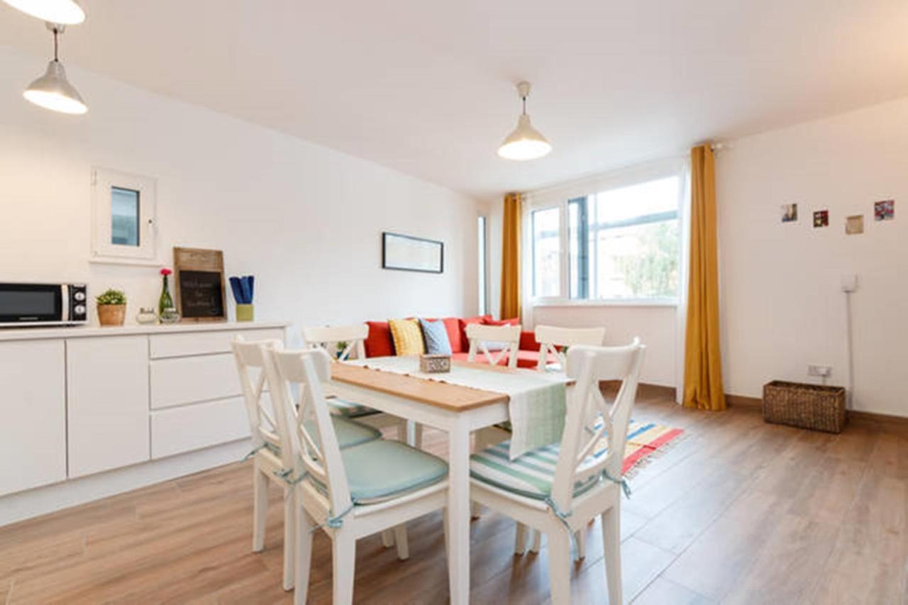 Stylish Soundproof Temple Bar Square Apartment Dublin Ngoại thất bức ảnh
